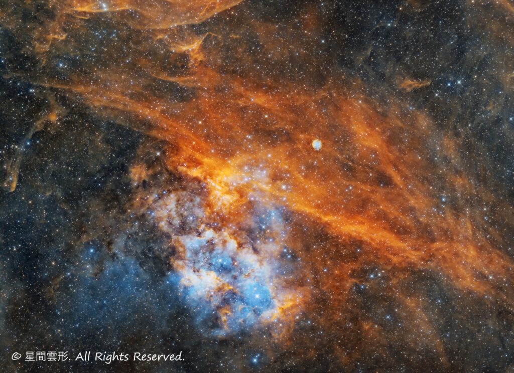sh2-115, 2022年8月-9月, e130d, Skywatcher EQ6R, ZWO ASI294MM Pro, Baader 6.5nm High Speed Narrow Band Filter, Ha 5minx88, Sii :5min x 83, Oiii: 5min x 85（総露出21時間20分）, 天文ガイド2022年12月号 入選