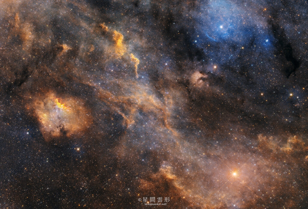 sh2-135 – 2024年7月-9月 e130d x2, Skywatcher EQ6R, ZWO ASI294MM Pro, Baader 6.5nm High Speed Narrow Band Filter, Ha 10min x 78, Sii 10min x 84, Oiii: 10min x 114, ZWO ASI2600MC Proカラー: 1分 x 60枚※星色のみ,（総露出47時間00分）